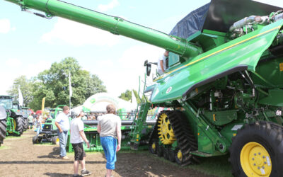 La T6 700 de John Deere impressionne petits et grands à Libramont