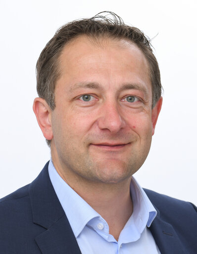 Luxembourg MEPs official portraits - 10th Parliamentary term.